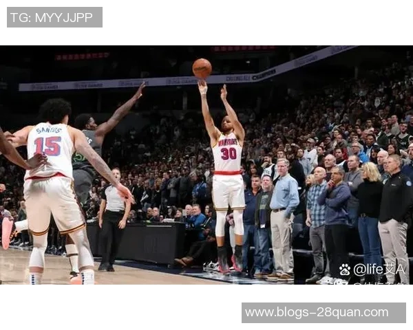 2018年NBA季后赛第五场勇士与火箭激战回顾及精彩瞬间分析