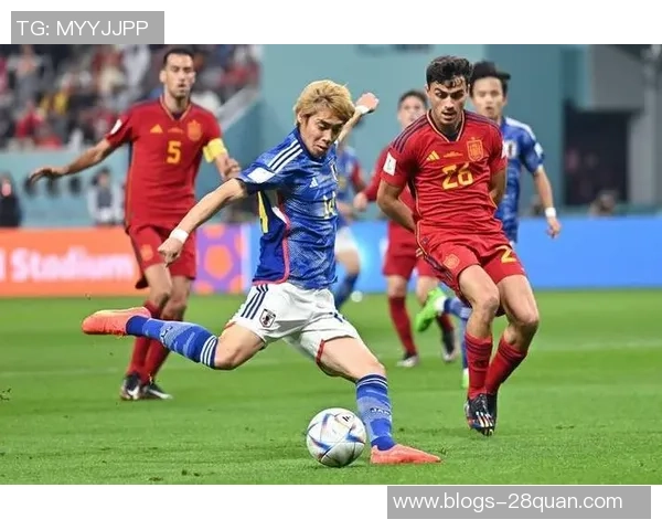 2017年国足对阵日本的精彩回顾与赛后分析